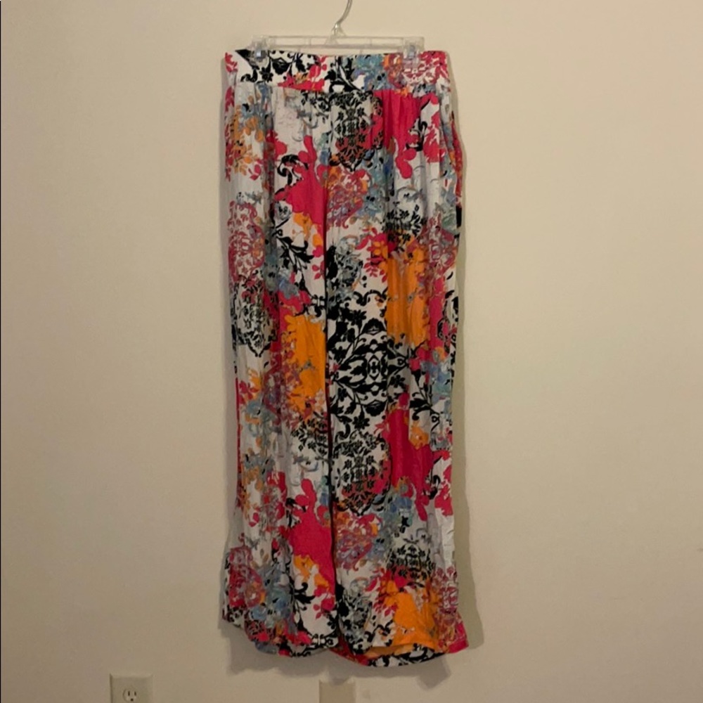 Pants - Picture 2 of 3